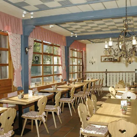 Hotel Kreuz 3*