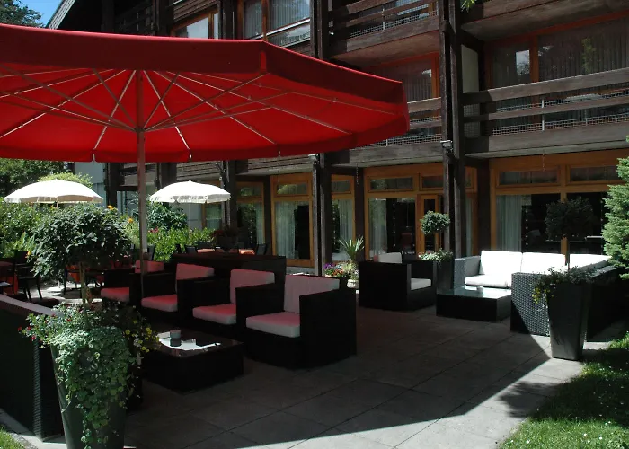 伦克酒店 3* 伦克