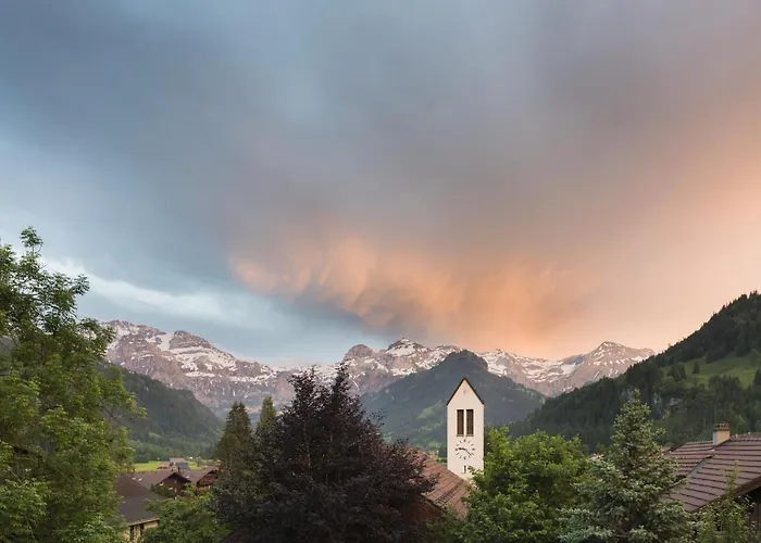 Kreuz Szálloda Lenk