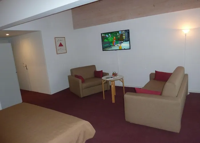 Hotel Kreuz 3*
